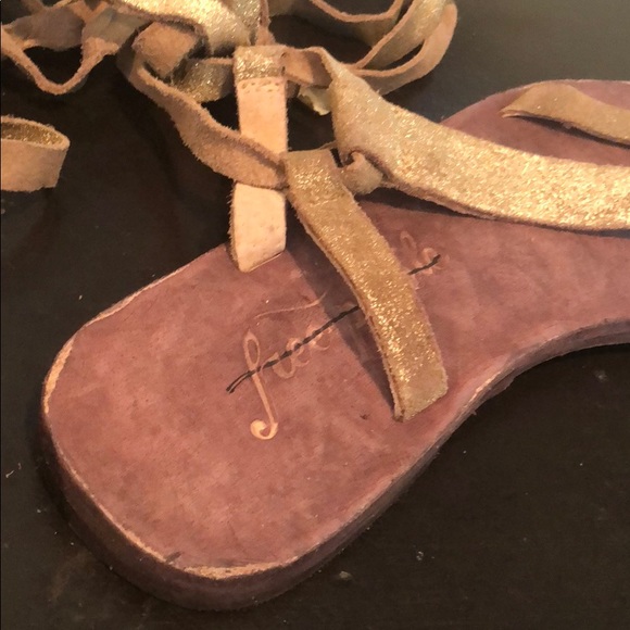 NWOT Free People Gold Dahlia laceup sandals - Picture 4 of 5